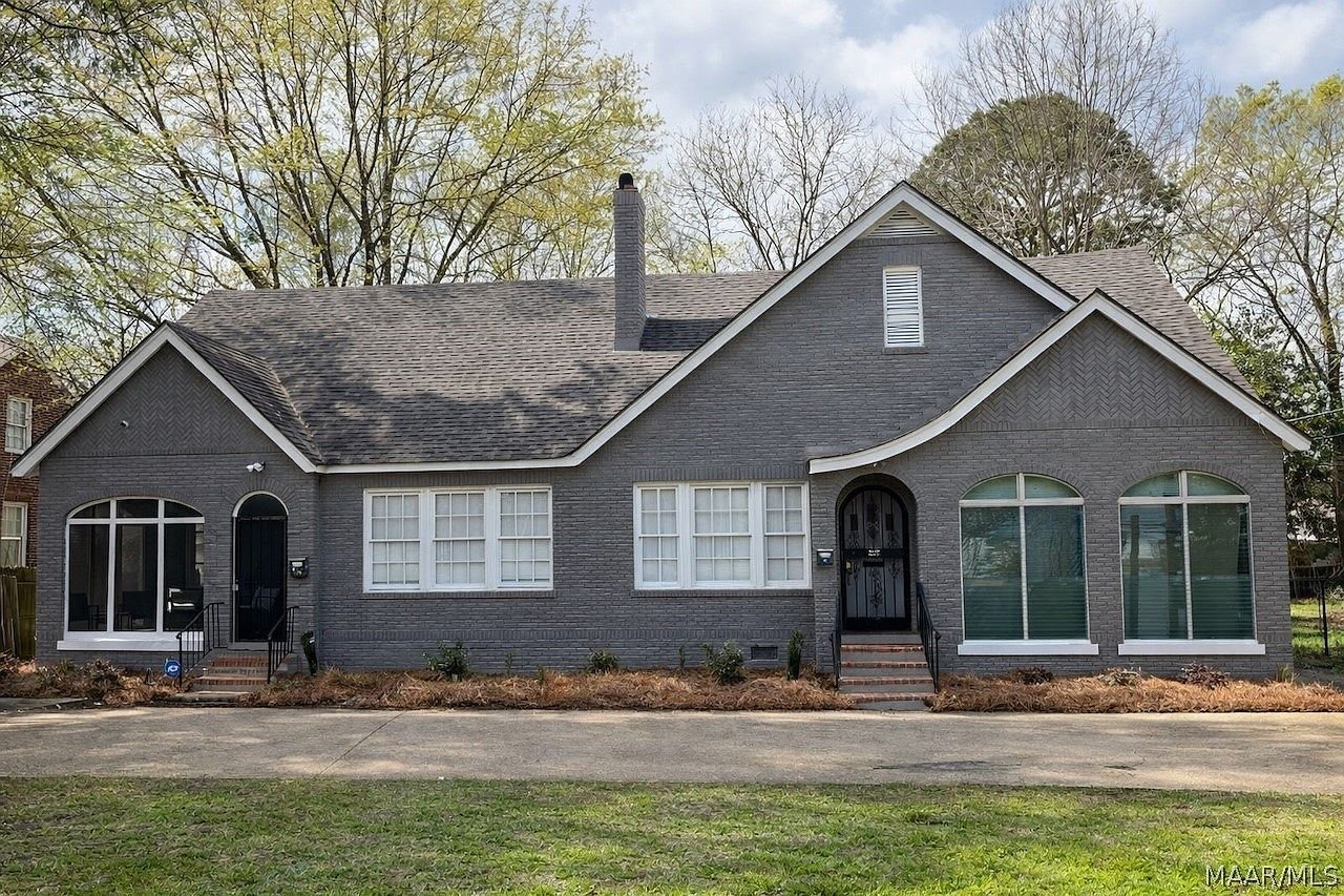 The Magnolia and Hideaway Duplex front exterior