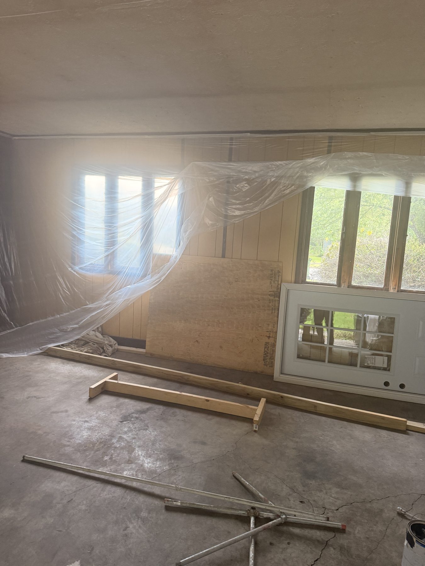 Living room before renovation, The McGehee Estates House, McGehee Estates, Montgomery
