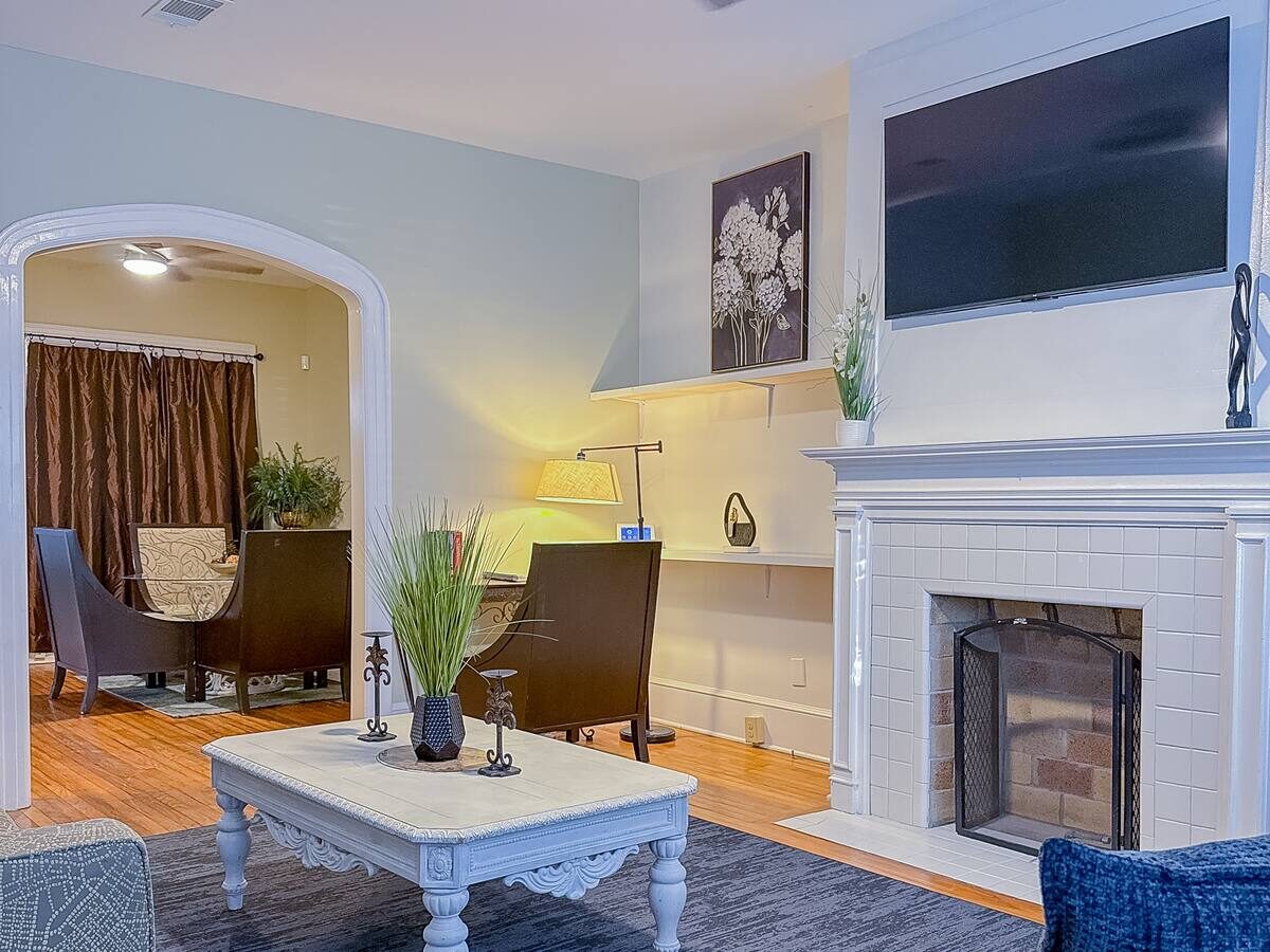 The Historic Hideaway in Montgomery, Alabama — furnished interior