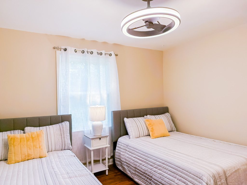 Bedroom after renovation, The Bellhurst House, Bellhurst, Montgomery